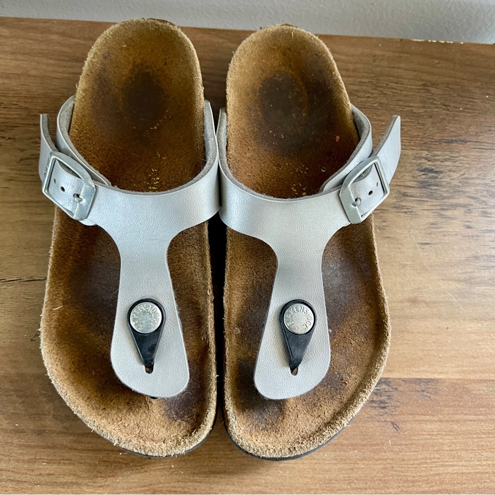 Birkenstock Kids Silver Sandals - Picture 2 of 9